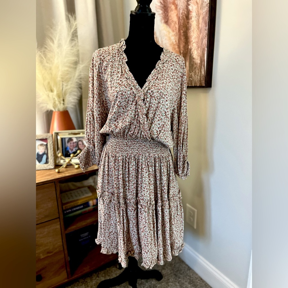 Easel floral dress NWT size large
